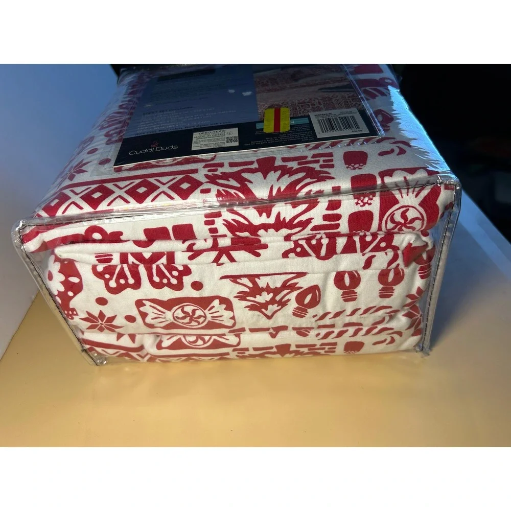 Cuddl Duds Twin Heavyweight Flannel Sheet Set Holiday Paper Cut Red White NEW